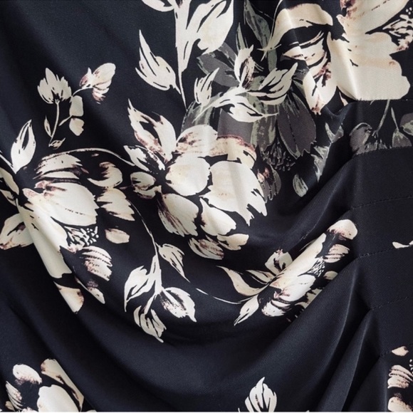 Anne Klein Bell Sleeve Floral Dress Ruched Jersey Sheath Black Gray Size 10 - Picture 7 of 11